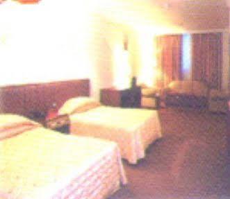 New East Asia Hotel Shanghai Bagian luar foto