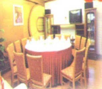 New East Asia Hotel Shanghai Bagian luar foto